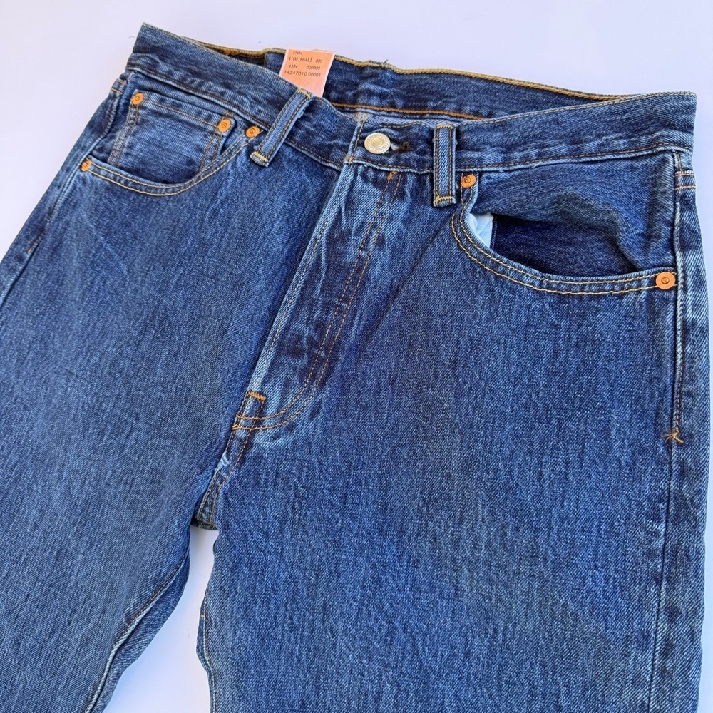 Men’s 2010 Levi’s 501 Button Fly Jeans Size 32x36 New With Tags​​ - Picture 3 of 10
